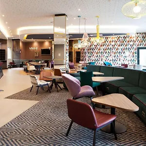Hampton By Hilton Munich Airport South Hotell